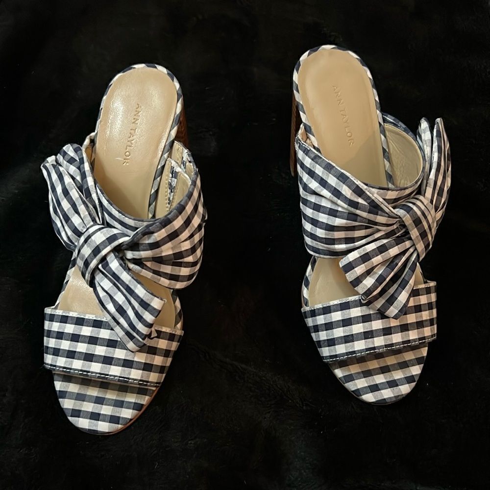 Ann Taylor Oriana gingham bow heels 5.5